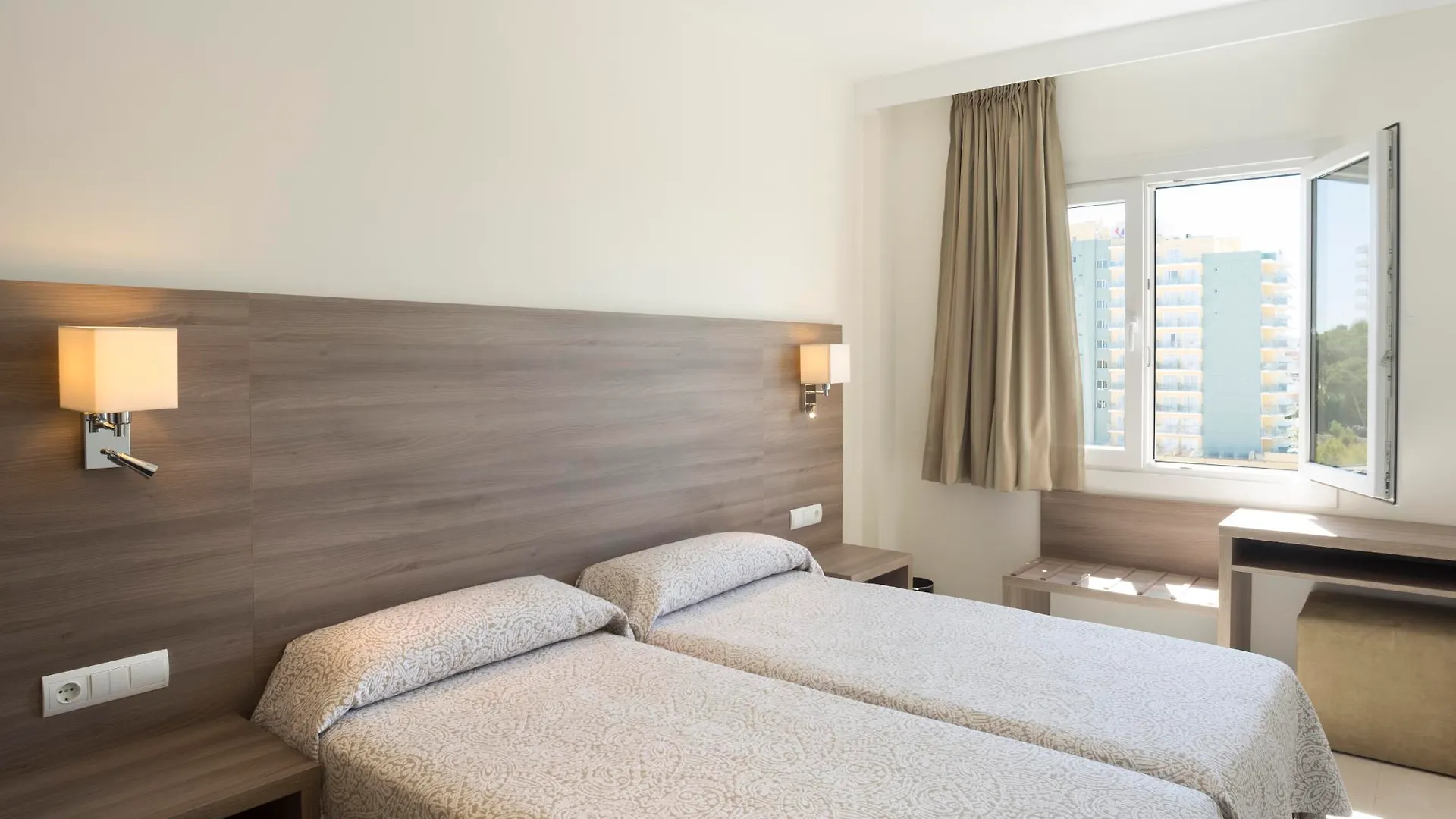 Tres Torres Apartment Playa de Palma